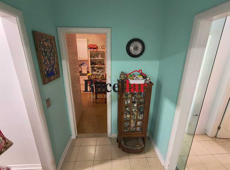 Hall - 13