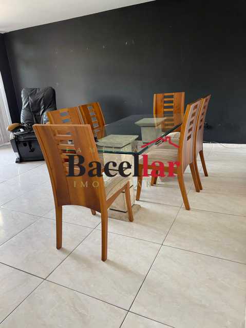 e8992b4a-0651-4540-8d39-8aaebb - 14