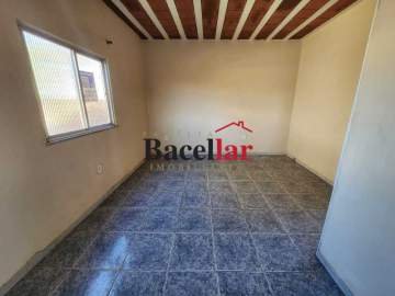 Ótima localização - Saia do aluguel - MEAP10185