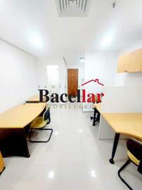 Ótima localização - Barra da Tijuca - MESL00053