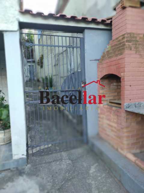25afddc0-f0a2-4907-8f22-ae81a0 - 20