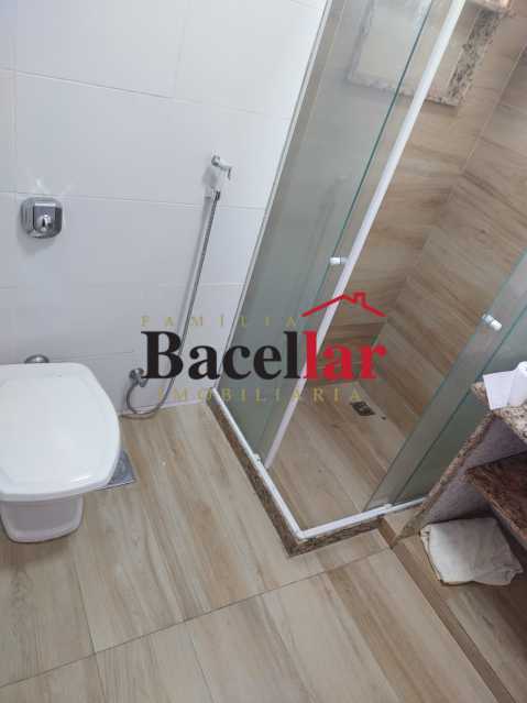 4e44fdb0-919b-4f5b-8d56-a3decc - 7