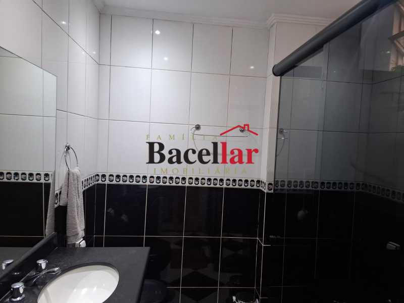 711343e3-c2ef-4caf-9b51-dad3ab - 11