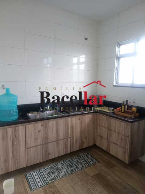 b07c9ca0-180e-4173-8c07-bc75a8 - 6
