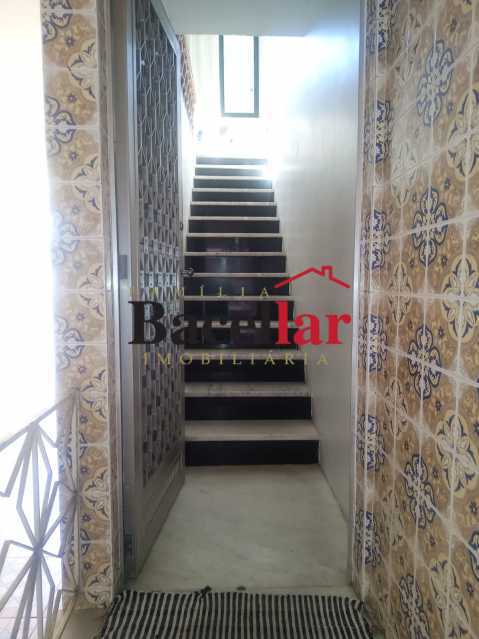 fb5821d4-ebbe-4127-9ba7-2794a8 - 18