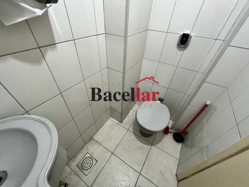 af074c12-39ac-4f17-ab82-c7df8b - 19