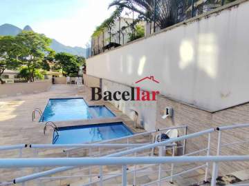 2 quartos Vila Isabel Shopping Boulevard - TIAP27460
