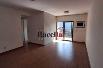 Apartamento de 4 quartos e suite - MEAP40062