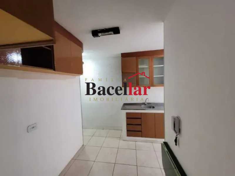 6647cff5-ea86-4cc3-ad48-efe525 - 4