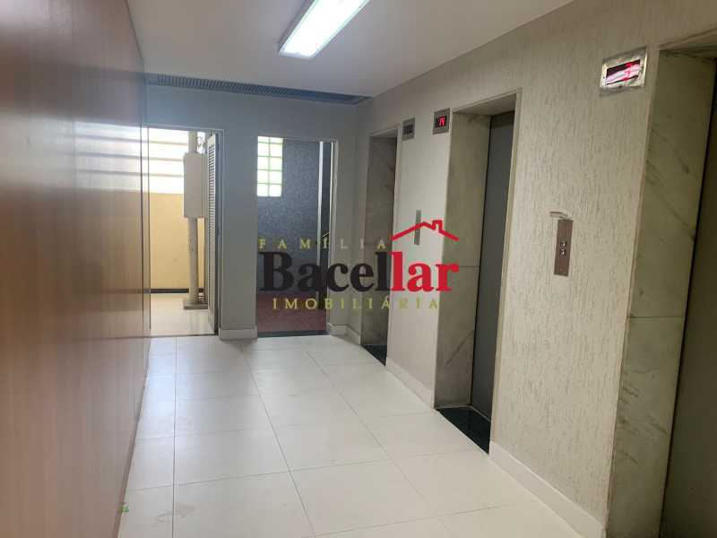 Hall - 9