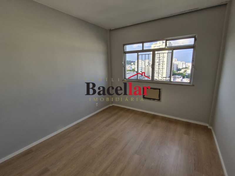 015. - 11
