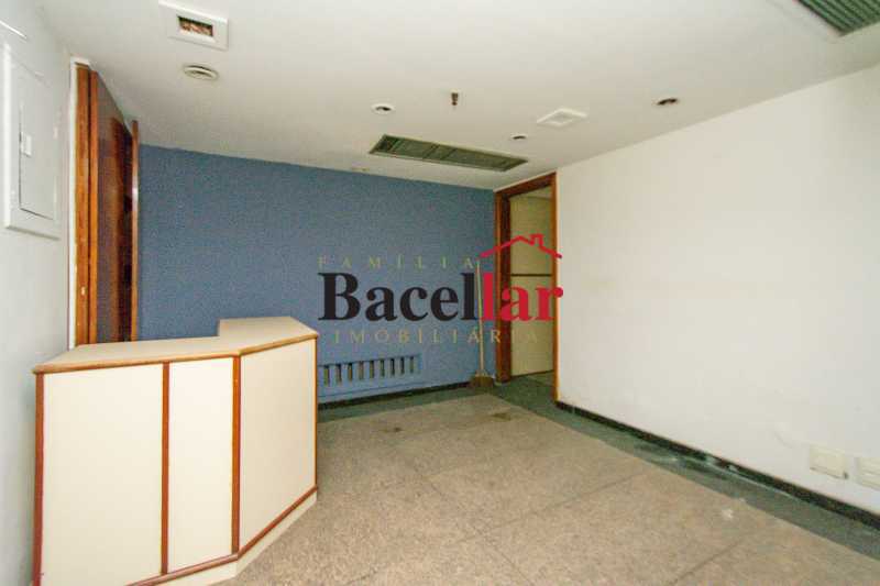 sala03-115 - 3