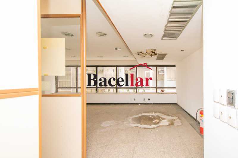 sala03-106 - 14