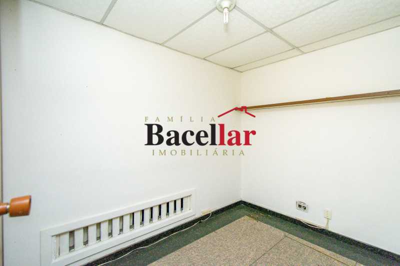 sala03-103 - 17