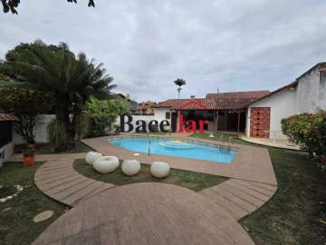 Ótima localização - Maravista, Itaipu, Casa Linear, Piscina, Churrasqueira, 3 quartos, suíte, 02 vagas, 630 metros de terreno - TICN30082