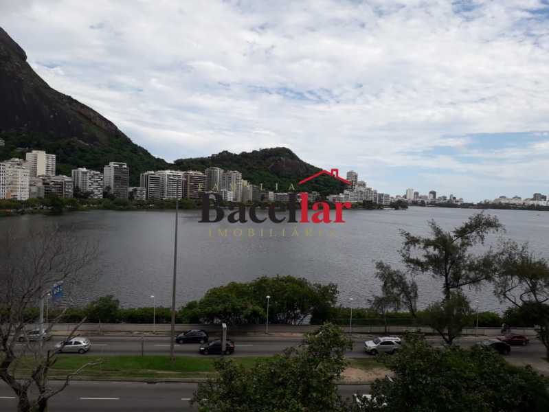 235fed4a-5a44-420b-a61f-a355e9 - 1