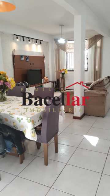 df445ee2-1404-44c9-8890-9d0474 - 4