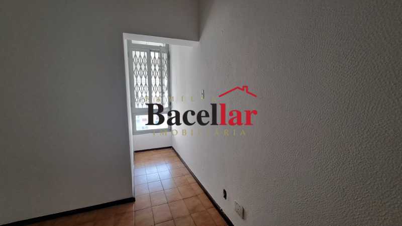 e2fdabf0-e522-4925-ba04-94ac50 - 17