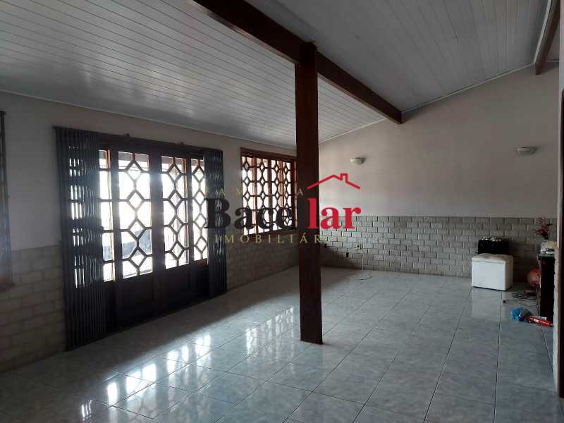 3dde7736-d7ee-4f00-9765-b33bf9 - 1