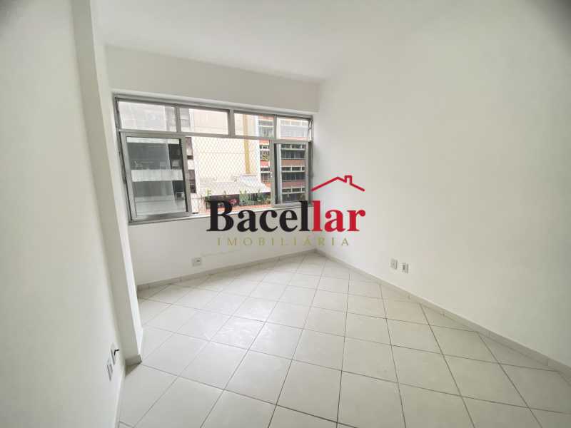 02 SALA 1.1 - 2