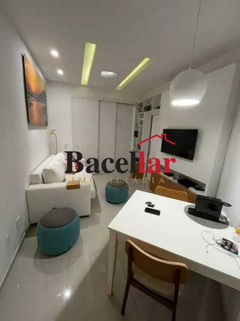49d226b6-5815-4f77-bf39-bc416d - 2