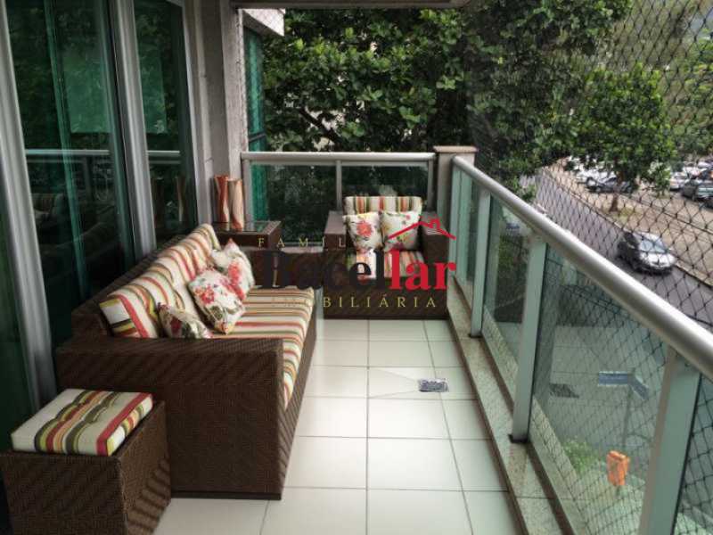 76bd0041-54ed-46a1-a8b4-5dc673 - 1