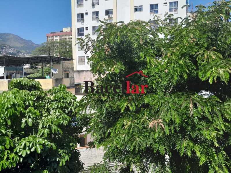 fdb9c2c4-0823-407f-8a9b-dacd76 - 28