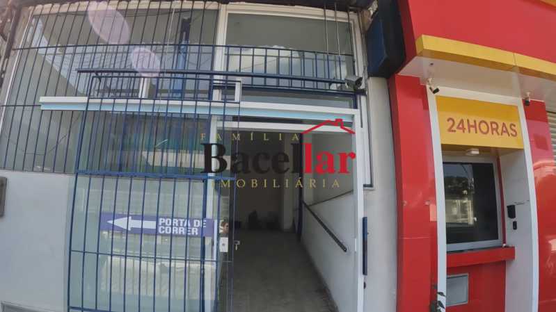 loja 2 - frame at 1m2s - 1