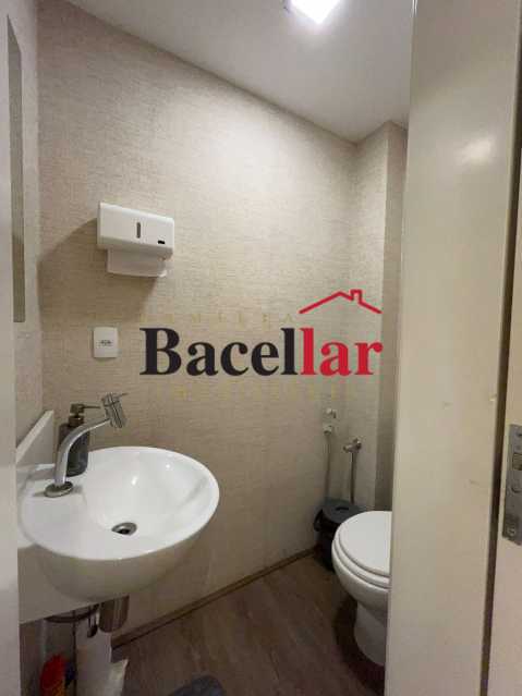 WhatsApp Image 2025-11-05 at 1 - 2