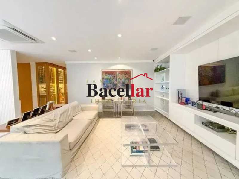 Sala8_cleanup 2. - 10
