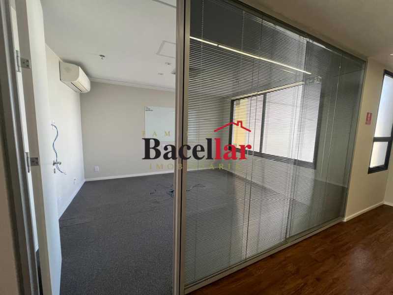11 - ATAULFO 1351 - SALA 401 - - 12