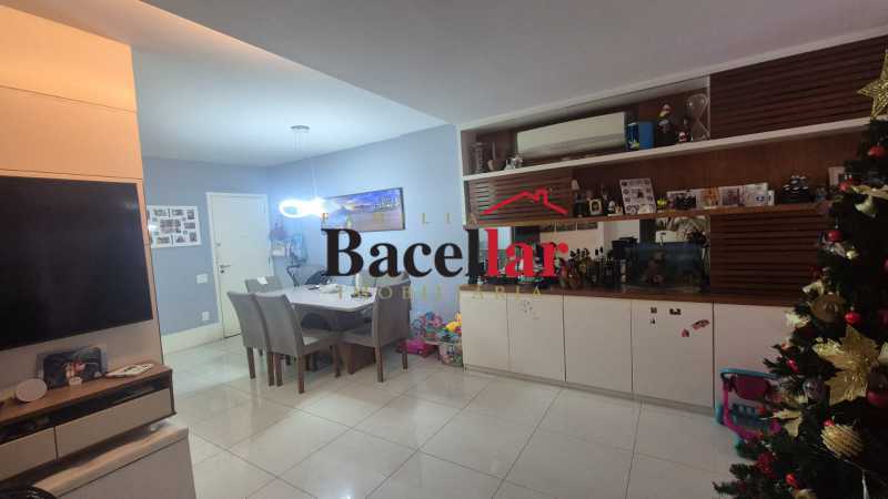 59938431-bab0-42c0-856b-8dd837 - 3