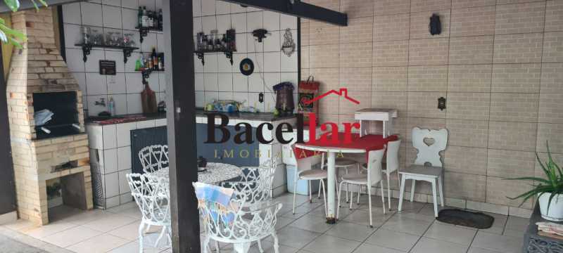 15c88ff4-2df7-4065-ba9c-f88ffe - 23
