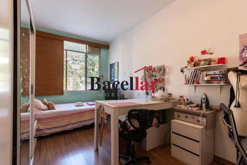 12-916778_quarto_1 - 6