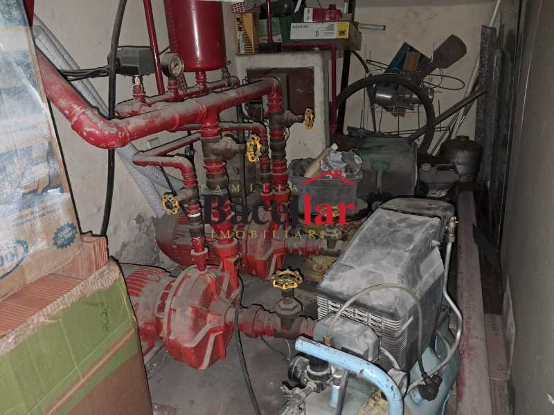 Sistema de combate a incendio - 8