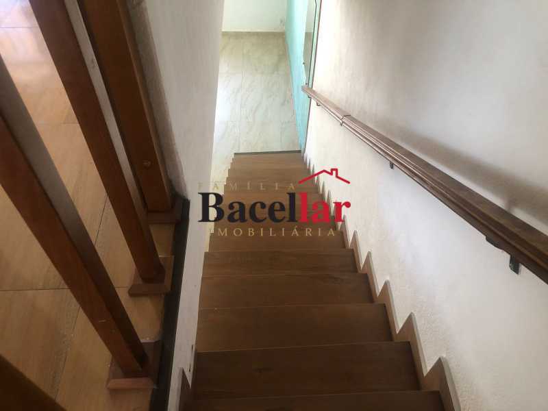 87b042ed-8a78-4527-9065-85cd82 - 7