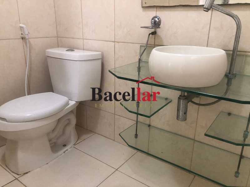 906035af-beaf-402d-bd44-352ce5 - 12