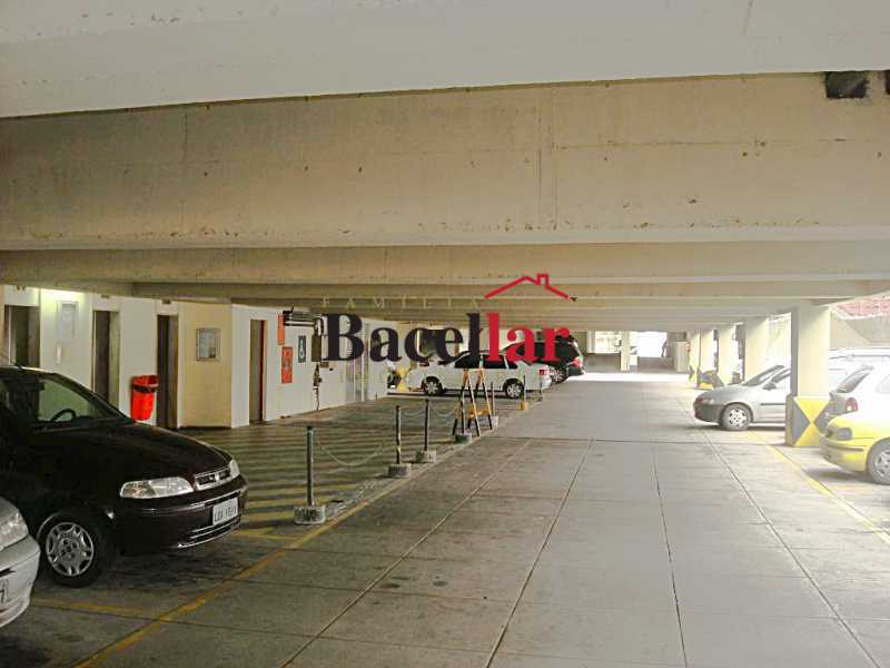 08 - Edgar Romero 244 - Loja 2 - 6