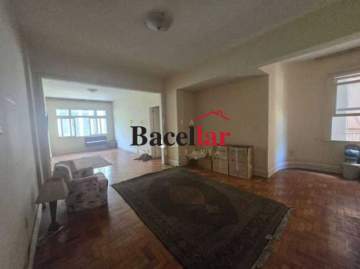 Apartamento 3 quartos com 155 mts. no Leme - CPAP30678