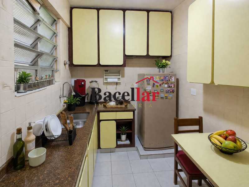 Cozinha moderna com nuances am - 10