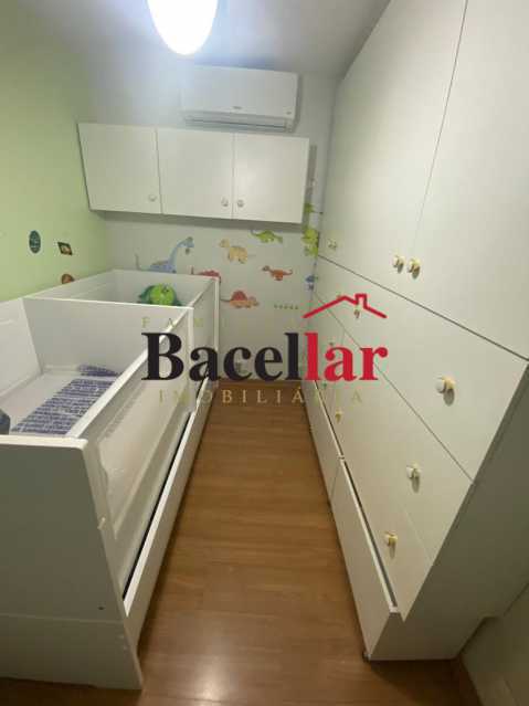 8d762ede-f3d1-427b-a3f7-4fabac - 6