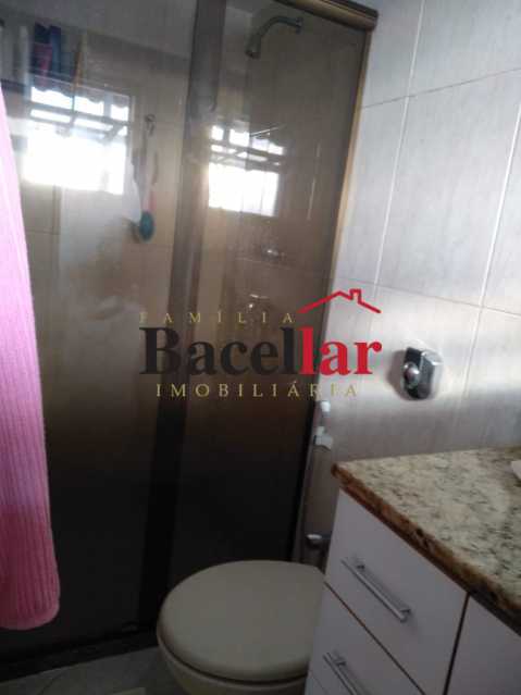 bdd15ae6-4623-498a-8ba6-afe5b9 - 23