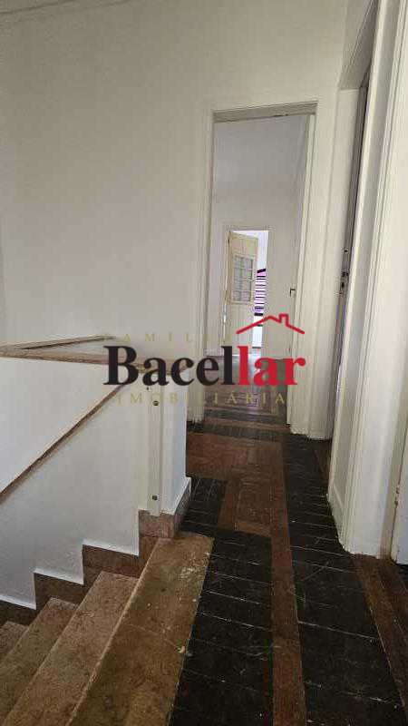 0001 22 - 9