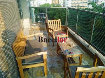 Excelente apartamento 3 quartos varanda planta generosa e vaga na escritura - TIAP35710