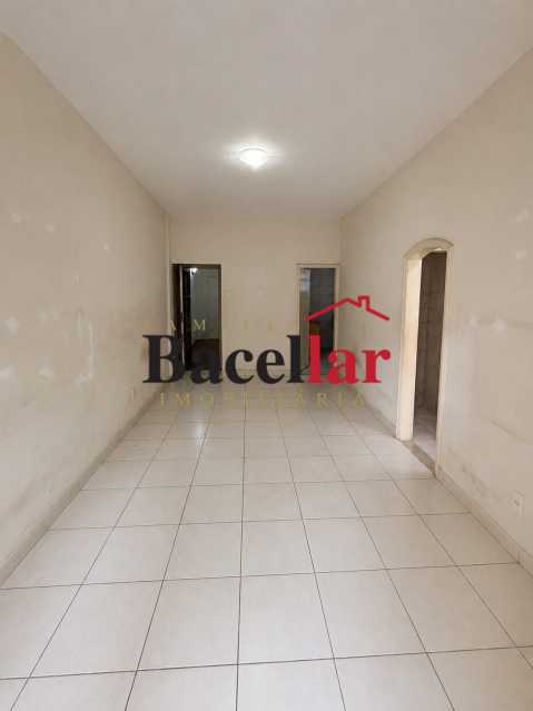 SALA.A - 3