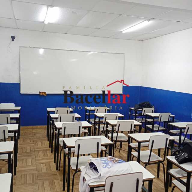 Conheça 6b19aead-d463-422a-985e-be067d do imóvel - Excelente oportunidade para negócio em prédio com 20 salas e 2.000 m2. - MEPR00028 - 9 6b19aead-d463-422a-985e-be067d - 9