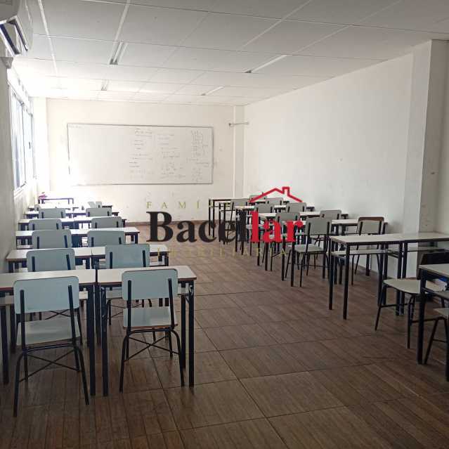 Conheça 7a3fbd5f-fc8d-4fb3-b2f0-3a357a do imóvel - Excelente oportunidade para negócio em prédio com 20 salas e 2.000 m2. - MEPR00028 - 10 7a3fbd5f-fc8d-4fb3-b2f0-3a357a - 10