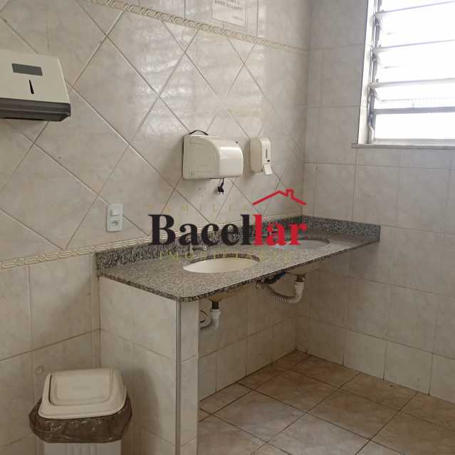 Conheça 1ee5db4a-bd35-4f77-b45f-9ec179 do imóvel - Excelente oportunidade para negócio em prédio com 20 salas e 2.000 m2. - MEPR00028 - 20 1ee5db4a-bd35-4f77-b45f-9ec179 - 20