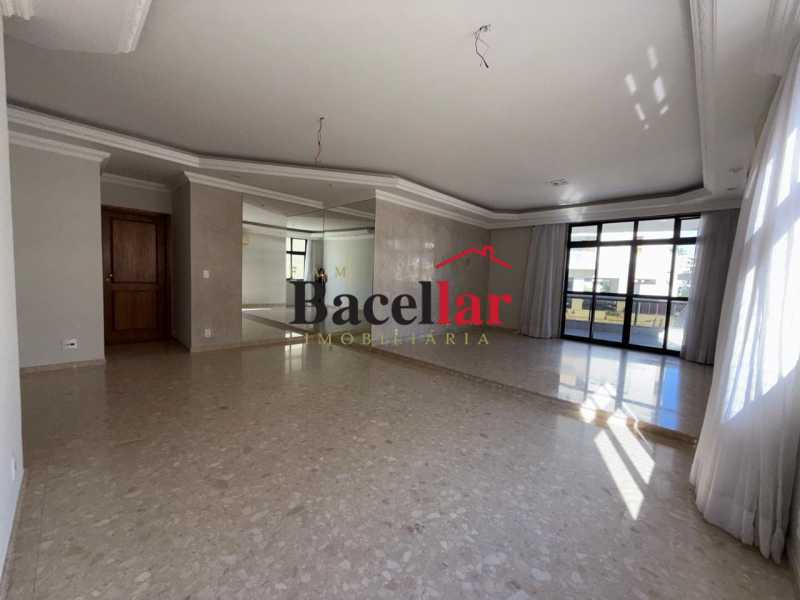 Conheça 7542f07b-9535-4abd-a0dc-0f38a1 do imóvel - Apartamento 4 quartos para alugar Rio de Janeiro,RJ - R$ 5.500 - TIAP41043 - 1 7542f07b-9535-4abd-a0dc-0f38a1 - 1