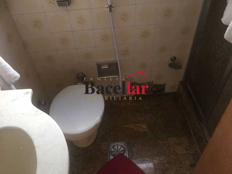 16a53de0-6ccd-4890-b6f6-b8ebd3 - 8